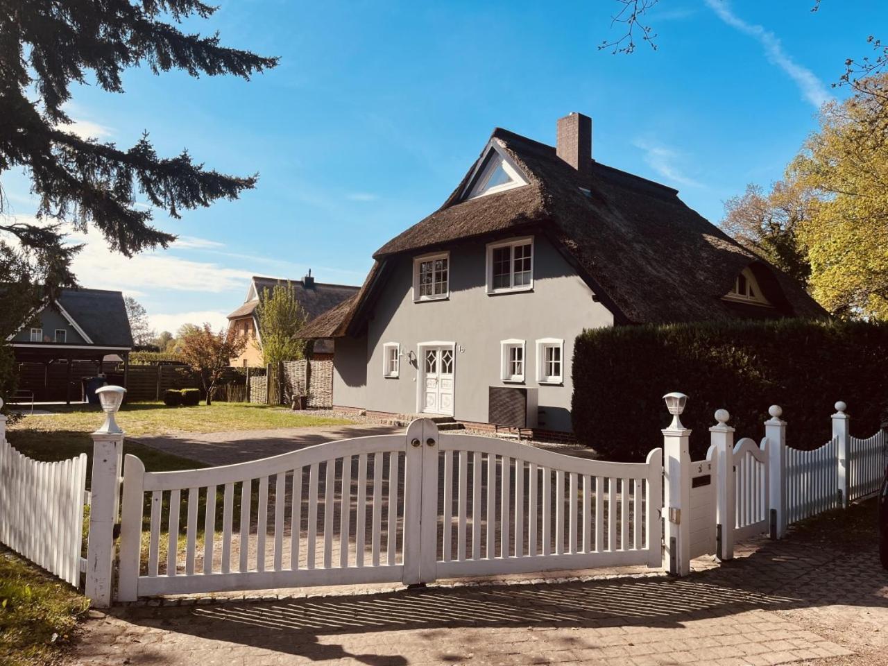 Ferienwohnung Lasse In Wieck Exteriér fotografie